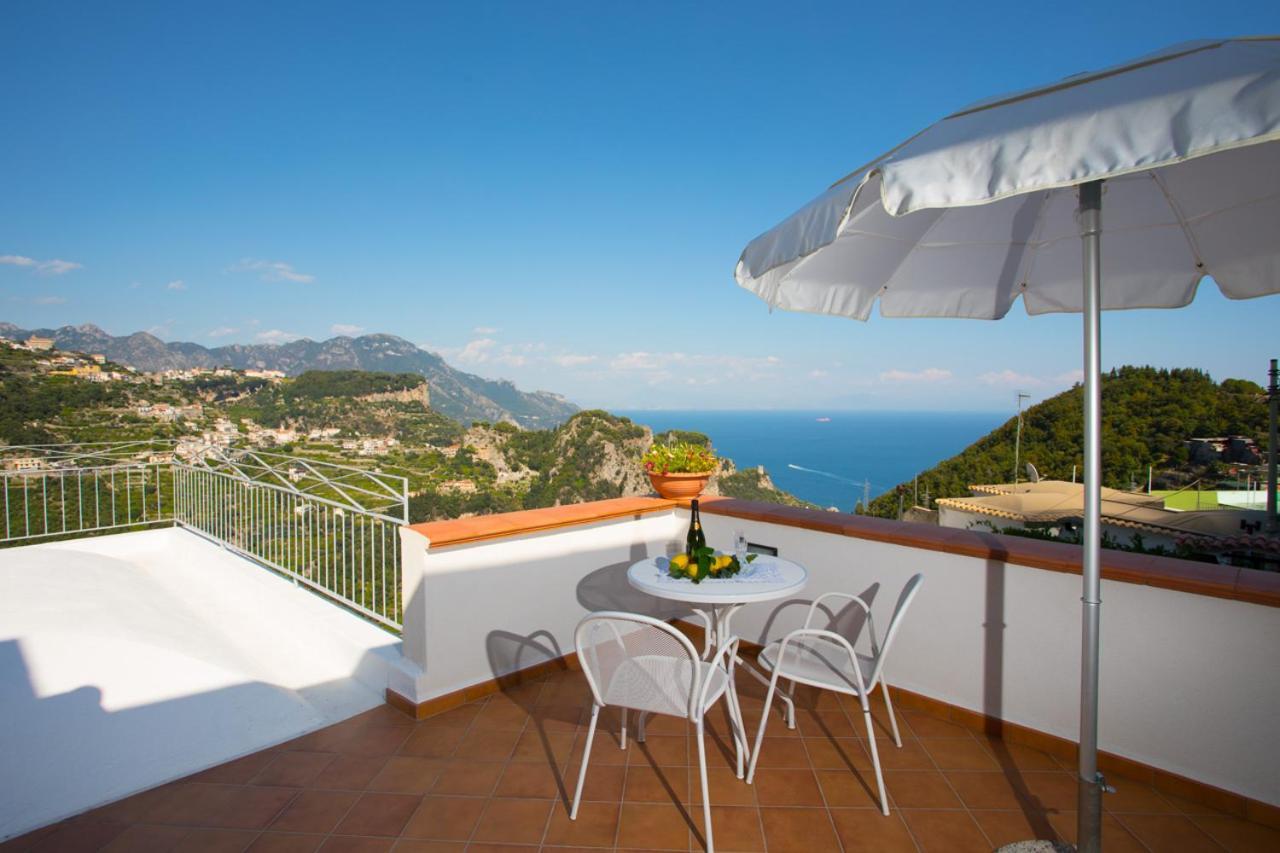 Dame Casa Vacanza Amalfi Exteriör bild